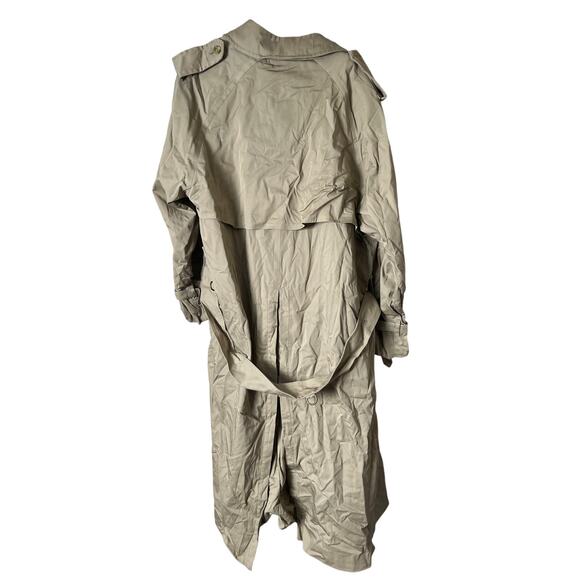 Vintage Burberrys' Trench Coat tan 42 Long W/ Strap - Picture 2 of 11